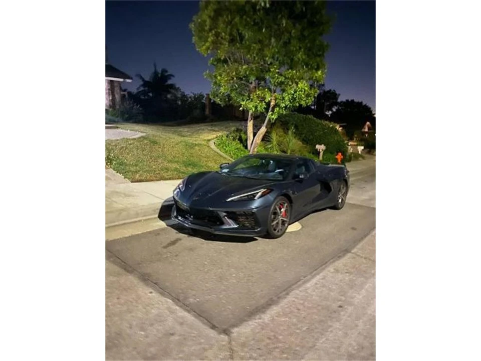2020 Chevrolet Corvette C8 - Image 2 of 15