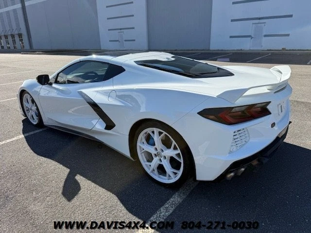 2020 Chevrolet Corvette C8 - Image 8 of 12
