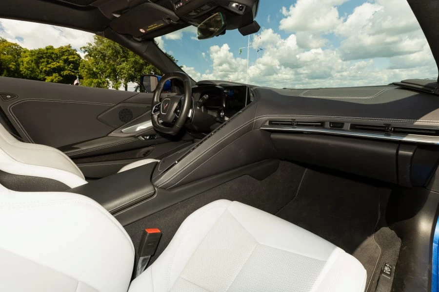 2020 Chevrolet Corvette C8 - Image 17 of 31