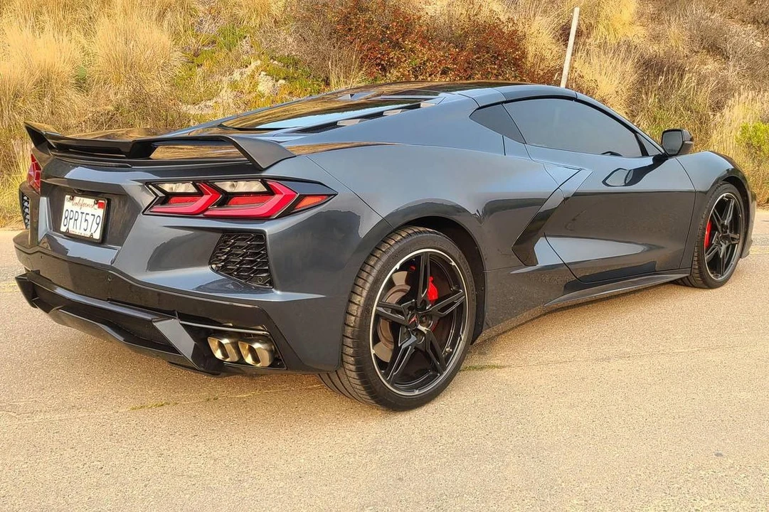 2020 Chevrolet Corvette C8 - Image 2 of 31