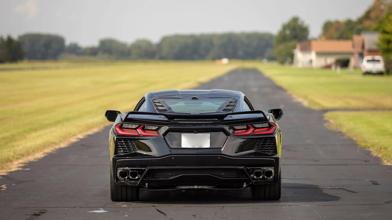 2020 Chevrolet Corvette C8 - Image 15 of 29