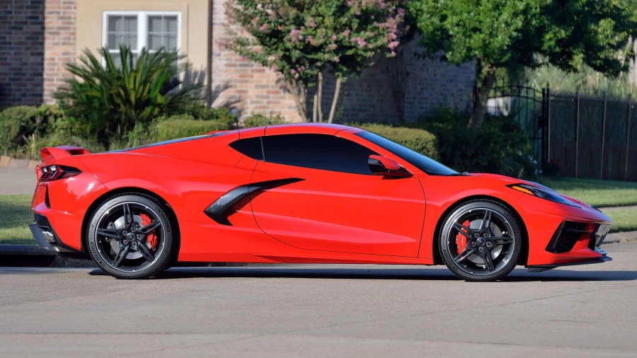2020 Chevrolet Corvette C8 - Image 2 of 20