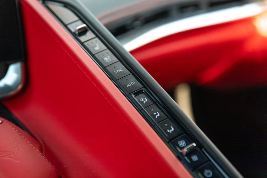 2020 Chevrolet Corvette C8 - Image 28 of 31