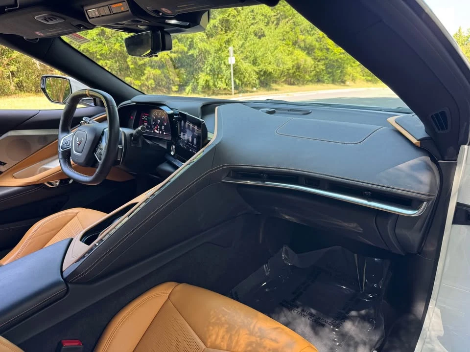 2020 Chevrolet Corvette C8 - Image 17 of 20