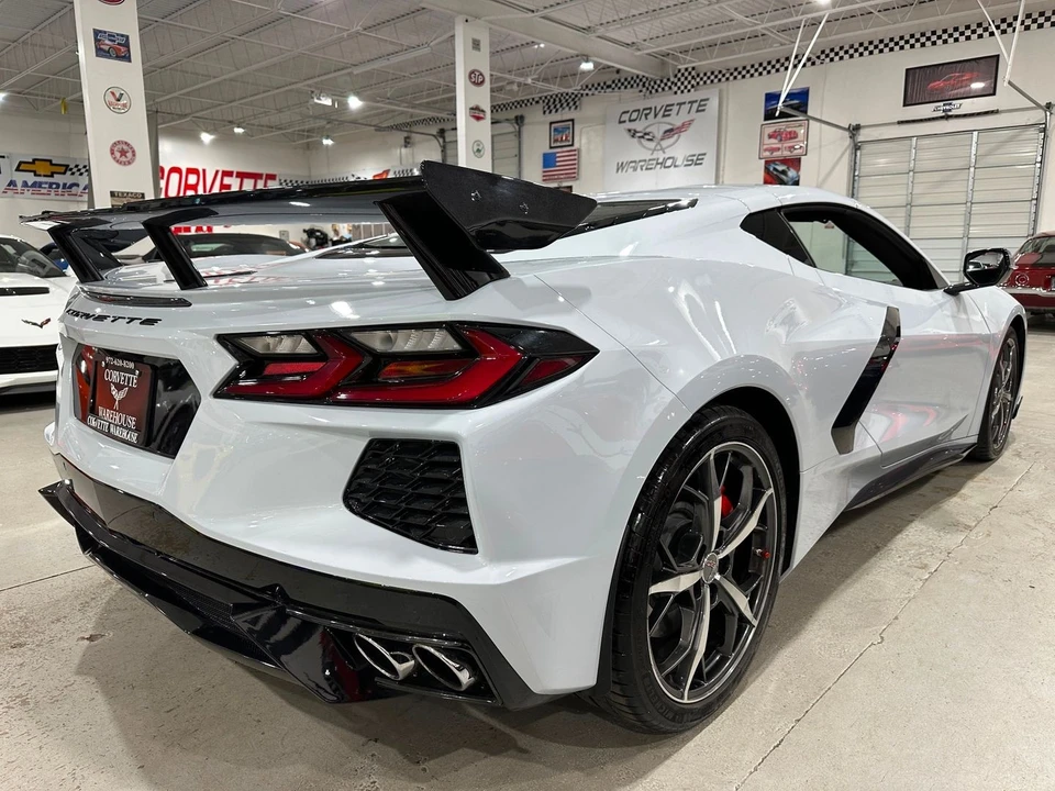 2020 Chevrolet - Image 7 of 11