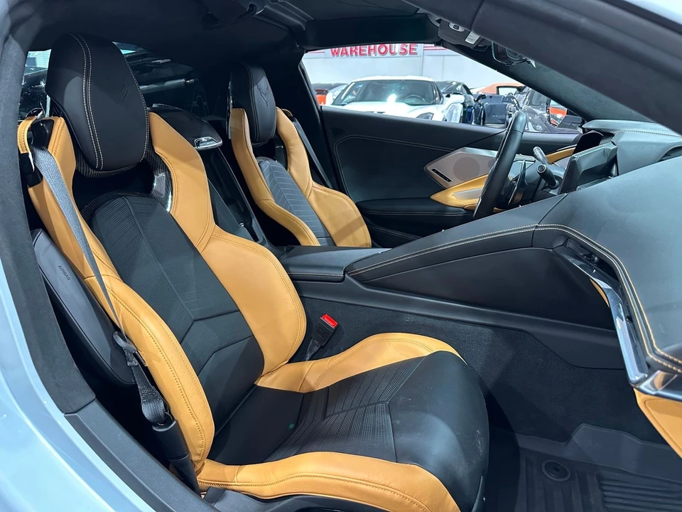2020 Chevrolet - Image 10 of 11