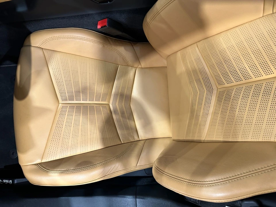 2020 Chevrolet Corvette C8 - Image 20 of 21