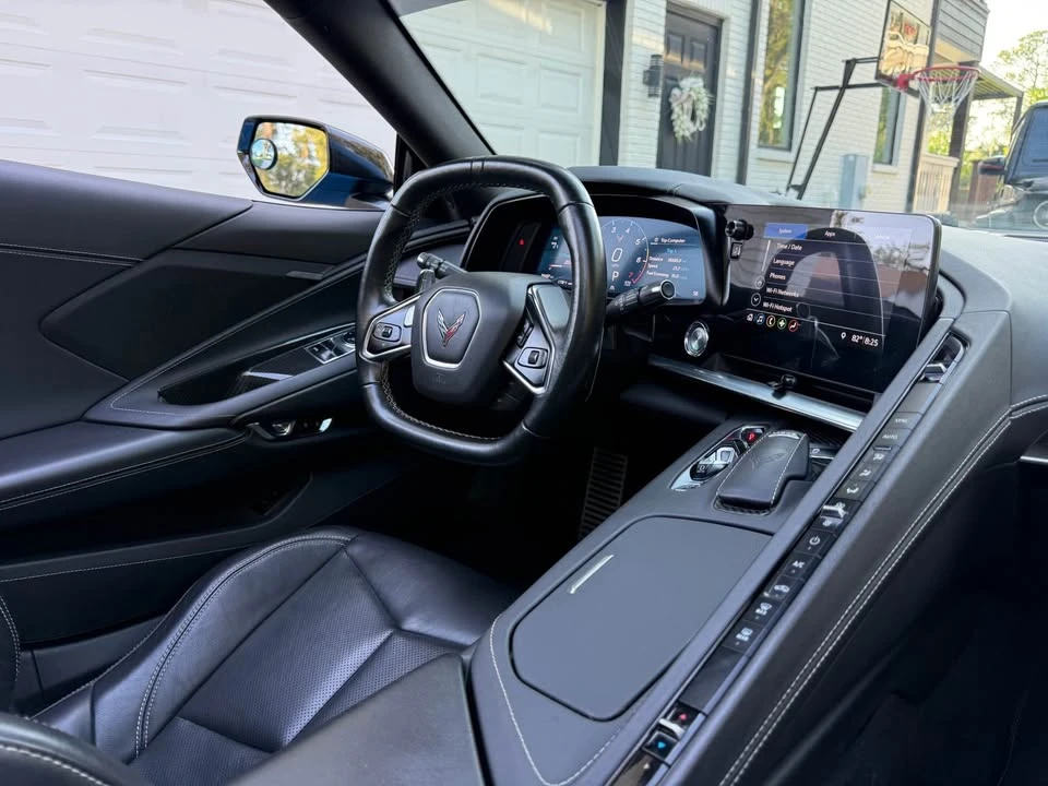 2020 Chevrolet Corvette C8 - Image 17 of 20