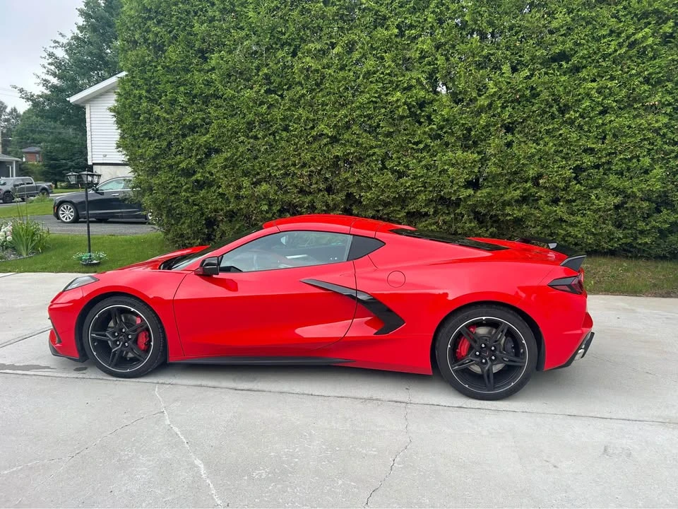 2020 Chevrolet Corvette C8 - Image 2 of 9
