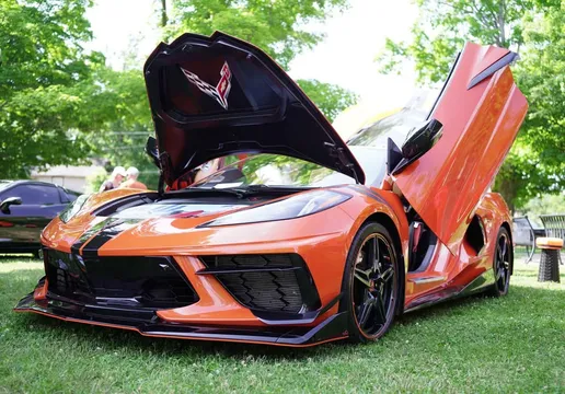 2020 Chevrolet Corvette C8 - Image 2 of 10