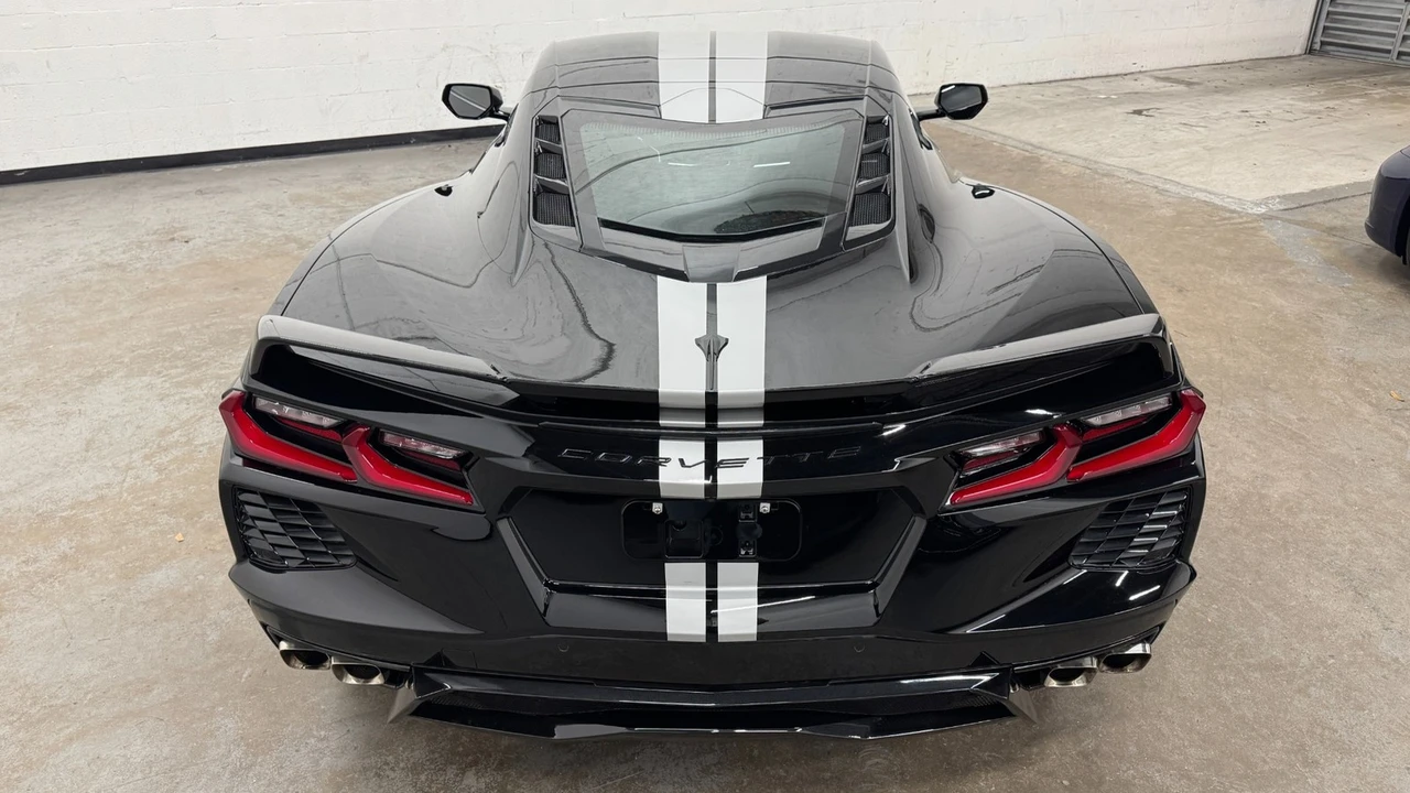 2020 Chevrolet Corvette C8 - Image 12 of 31