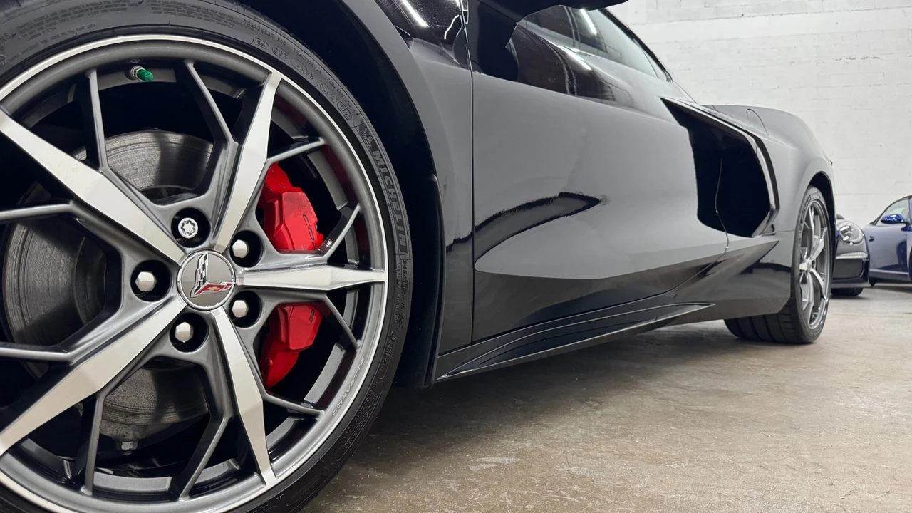 2020 Chevrolet Corvette C8 - Image 20 of 31
