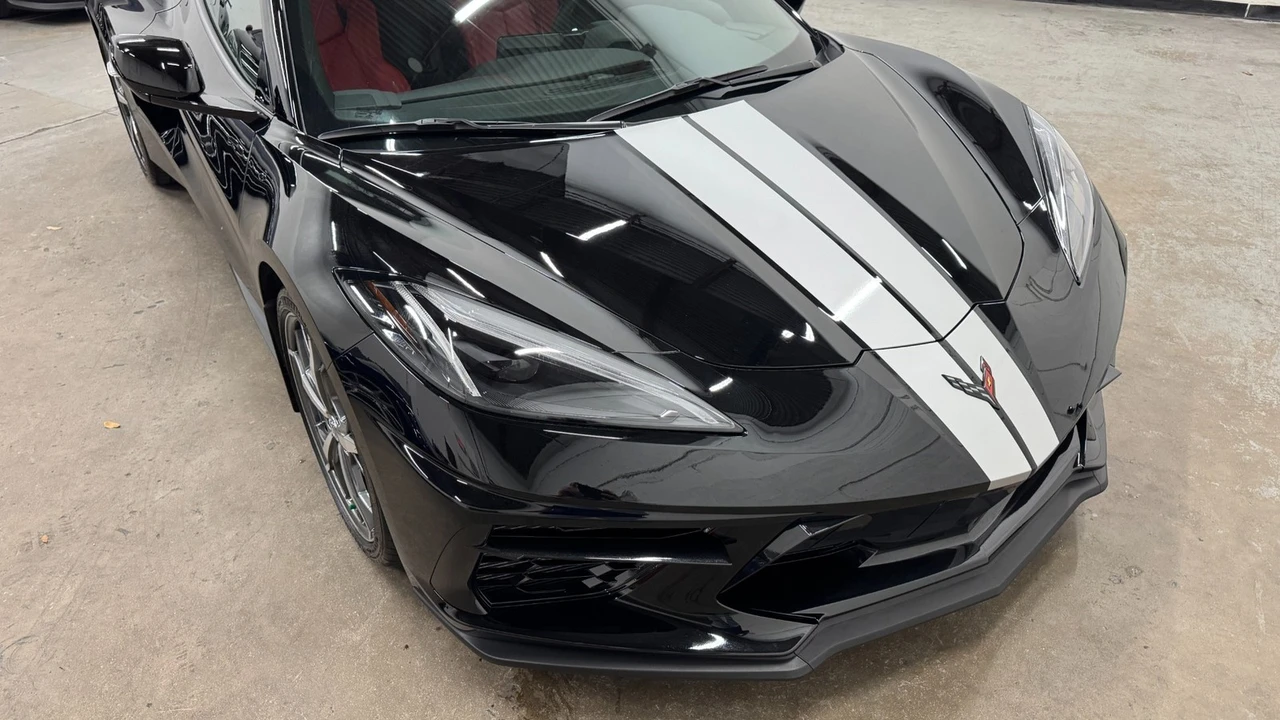 2020 Chevrolet Corvette C8 - Image 3 of 31