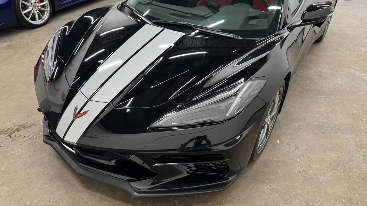 2020 Chevrolet Corvette C8 - Image 23 of 31