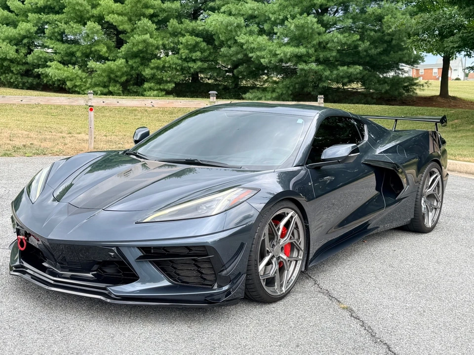 2020 Chevrolet Corvette C8 - Image 2 of 31