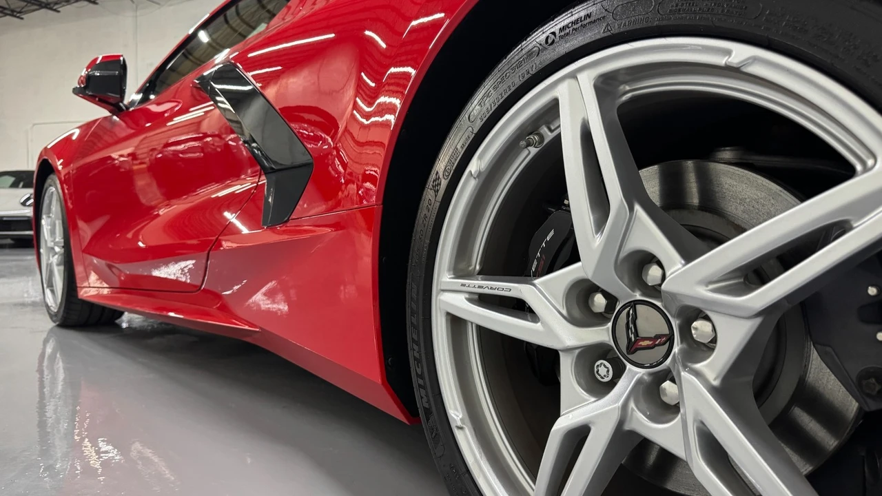 2020 Chevrolet Corvette C8 - Image 22 of 31