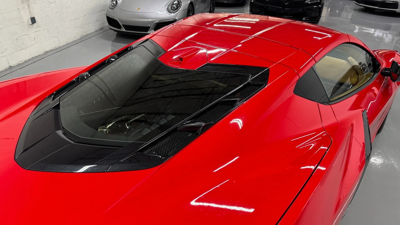 2020 Chevrolet Corvette C8 - Image 10 of 31