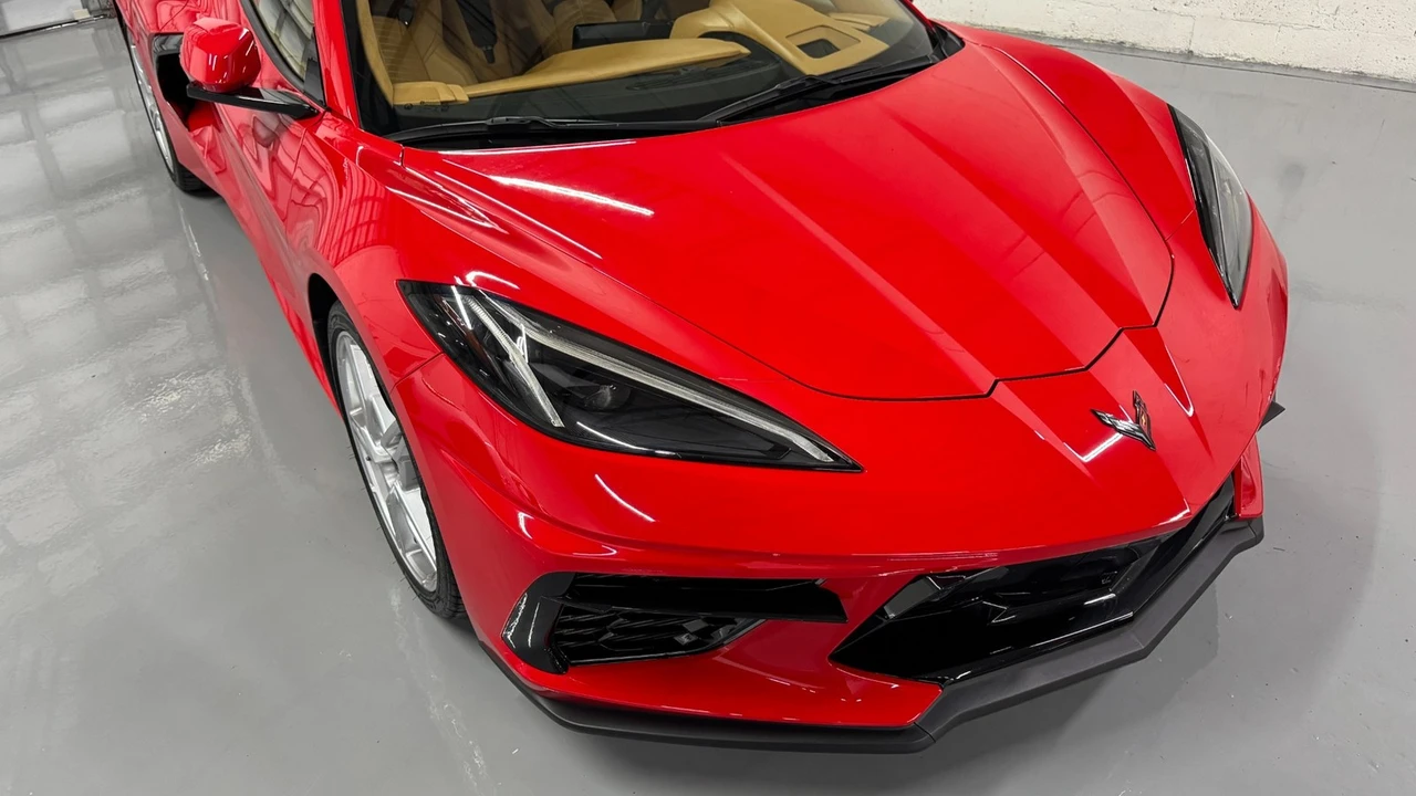2020 Chevrolet Corvette C8 - Image 2 of 31