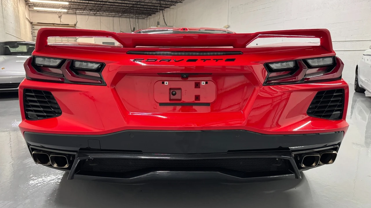 2020 Chevrolet Corvette C8 - Image 16 of 31