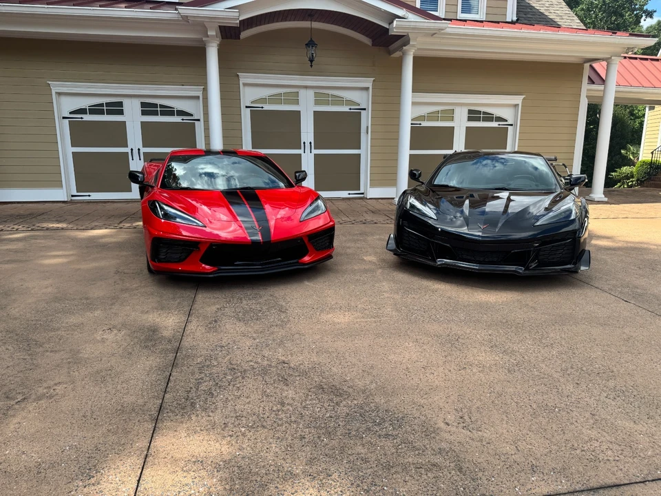 2020 Chevrolet Corvette C8 - Image 2 of 11