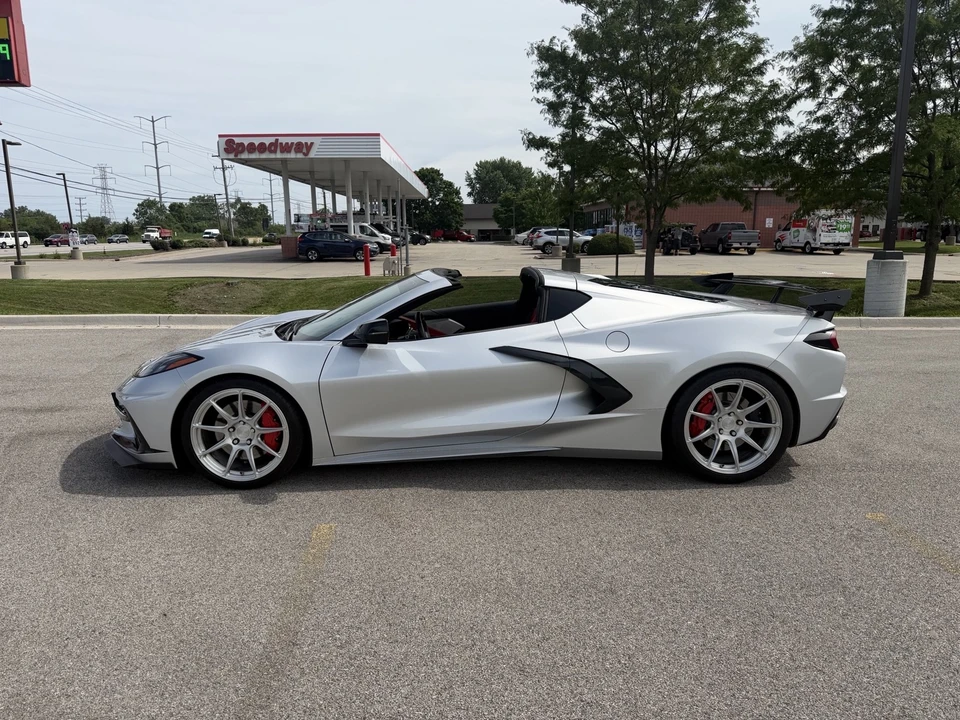 2020 Chevrolet Corvette C8 - Image 2 of 27