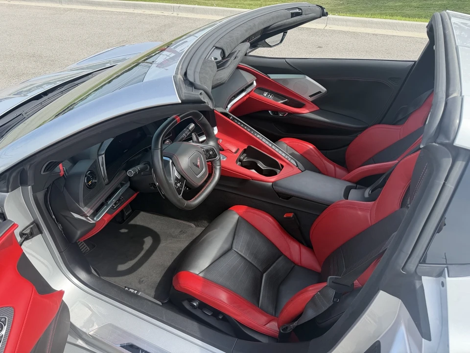 2020 Chevrolet Corvette C8 - Image 17 of 27