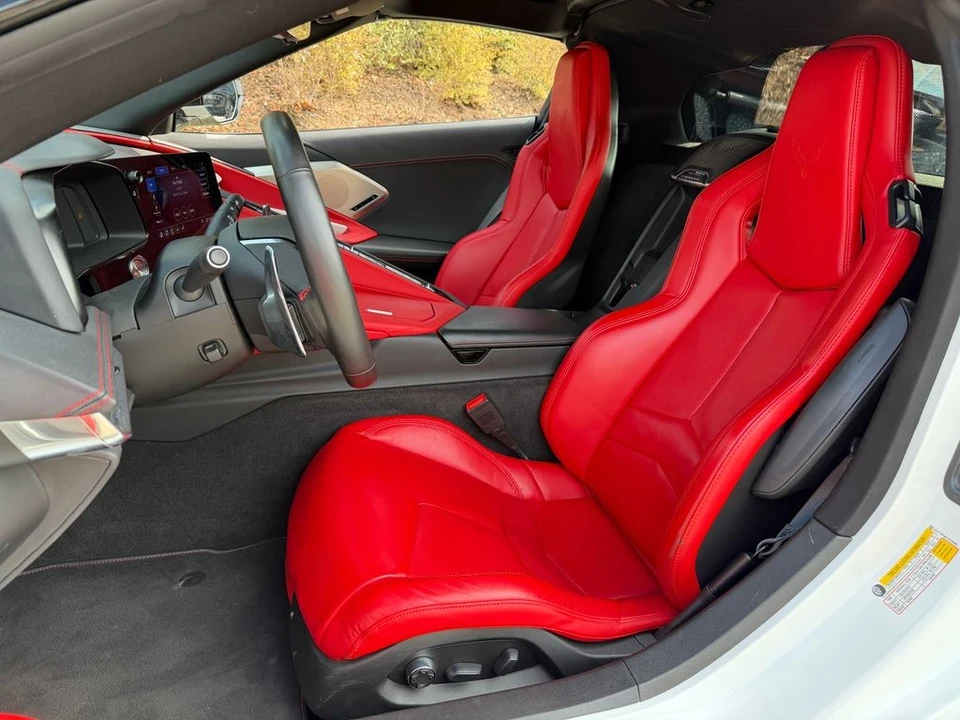 2020 Chevrolet Corvette C8 - Image 17 of 21