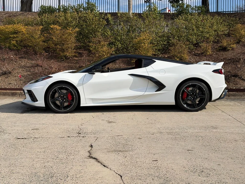 2020 Chevrolet Corvette C8 - Image 8 of 21