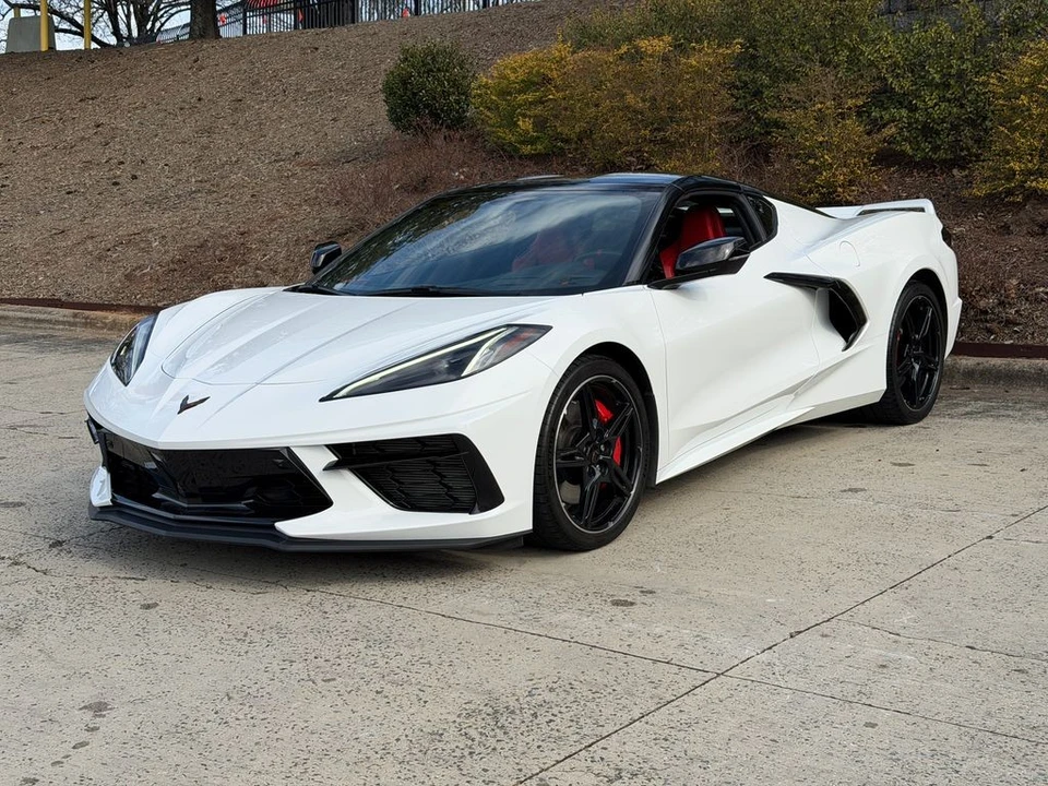 2020 Chevrolet Corvette C8 - Image 2 of 21