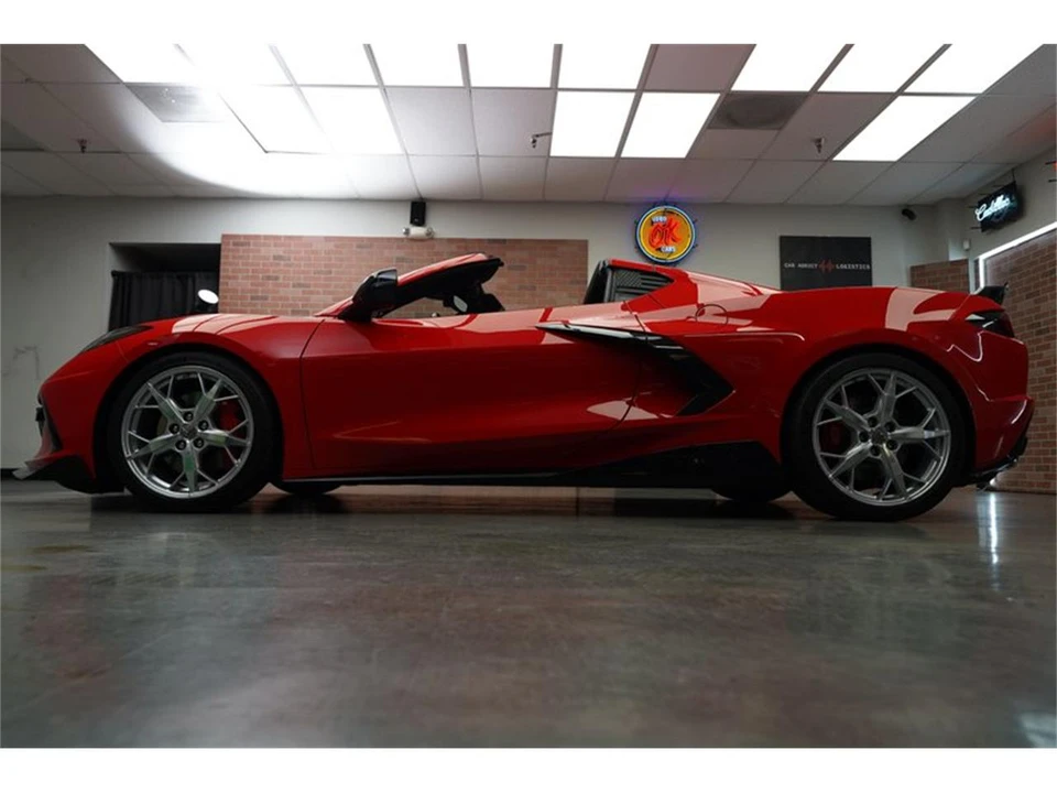 2020 Chevrolet Corvette C8 - Image 4 of 31