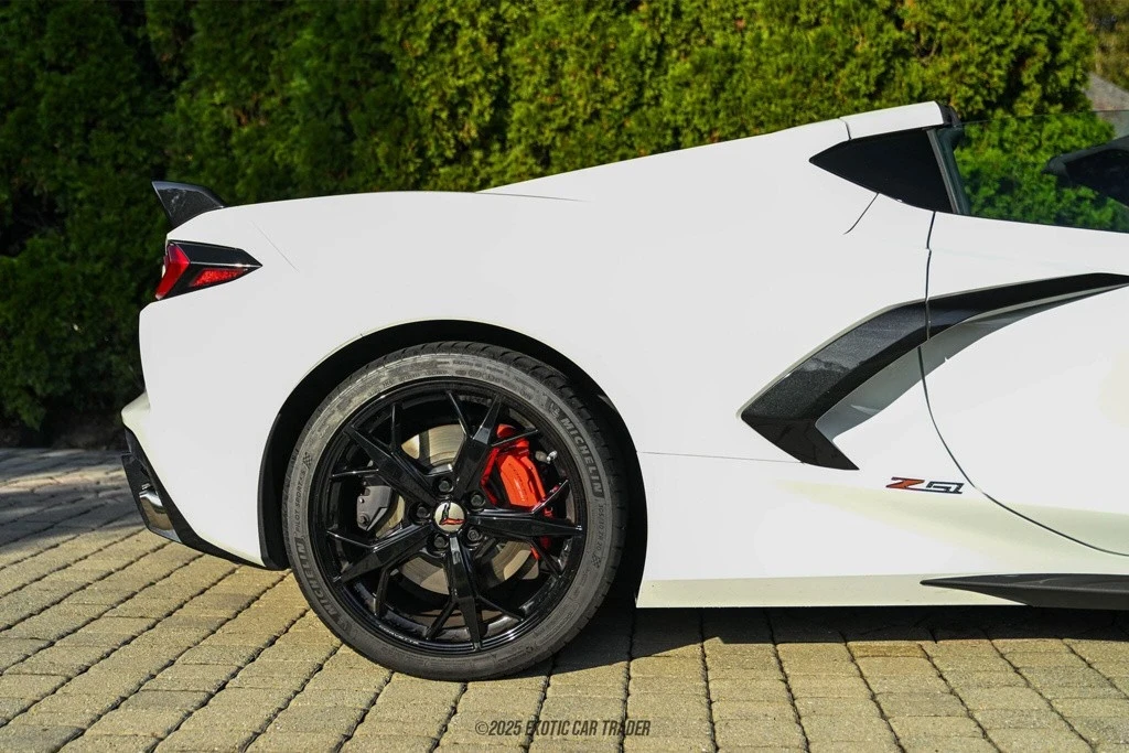 2020 Chevrolet Corvette C8 - Image 10 of 12