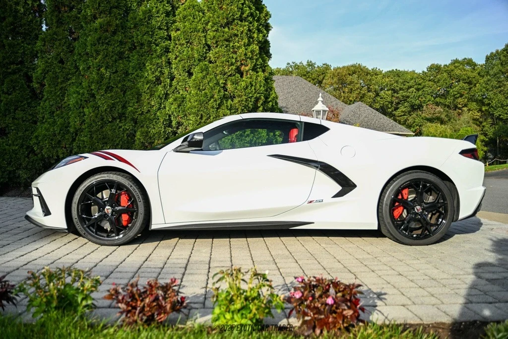 2020 Chevrolet Corvette C8 - Image 3 of 12