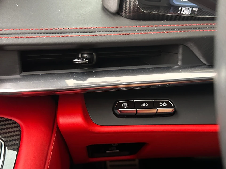 2020 Chevrolet Corvette C8 - Image 8 of 19