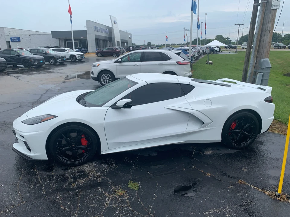 2020 Chevrolet Corvette C8 - Image 8 of 12