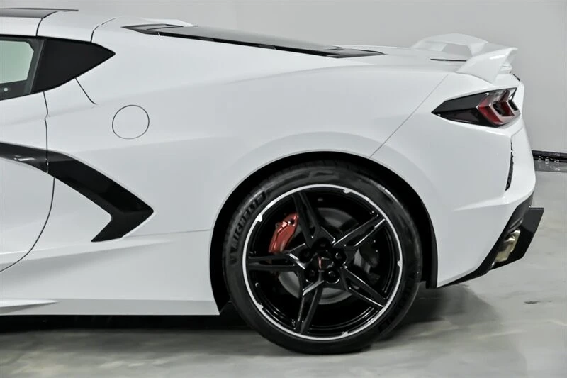 2020 Chevrolet Corvette C8 - Image 9 of 21