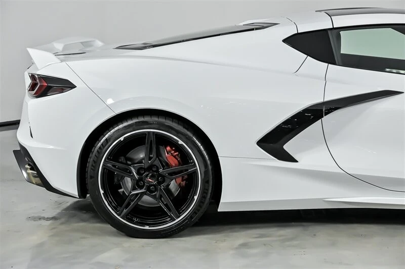 2020 Chevrolet Corvette C8 - Image 13 of 21
