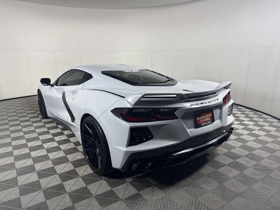 2020 Chevrolet Corvette C8 - Image 7 of 31