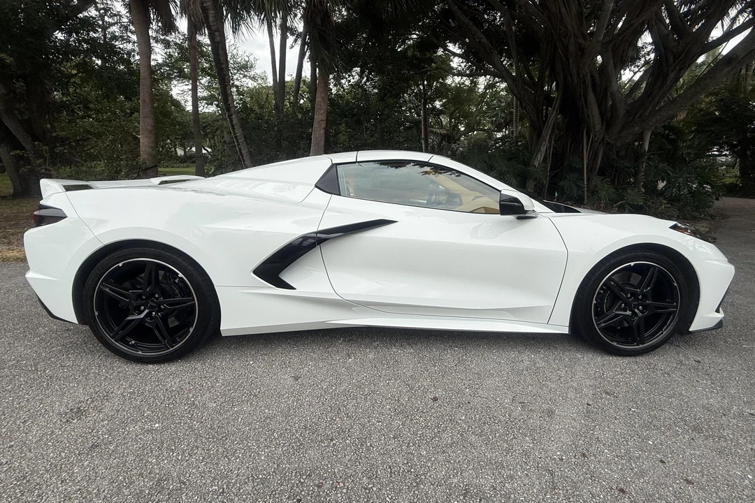 2020 Chevrolet Corvette C8 - Image 13 of 31