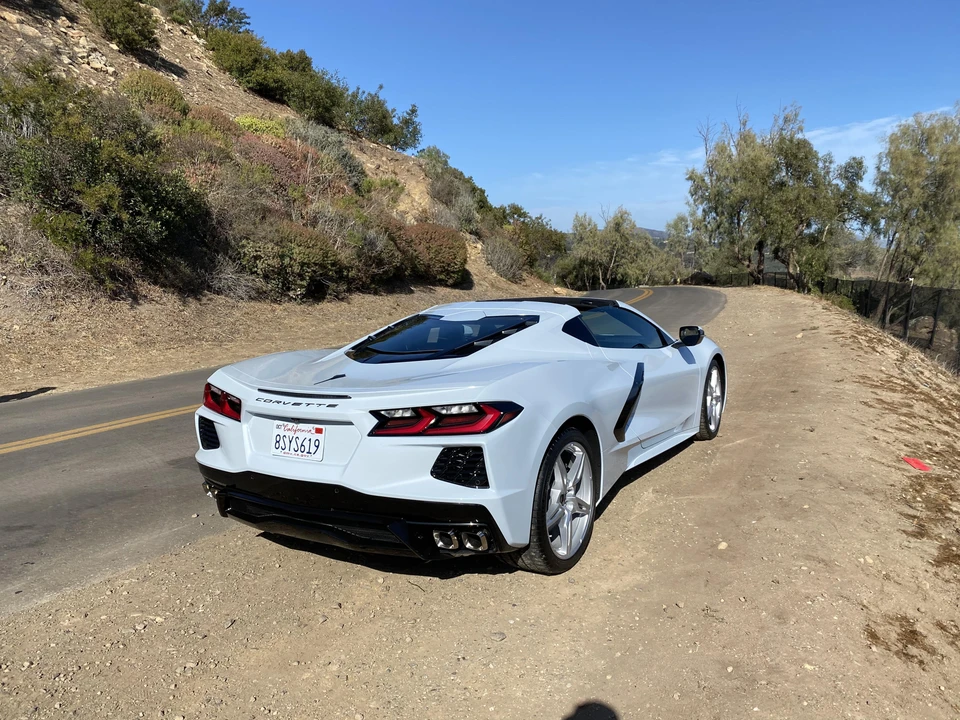 2020 Chevrolet Corvette C8 - Image 17 of 31