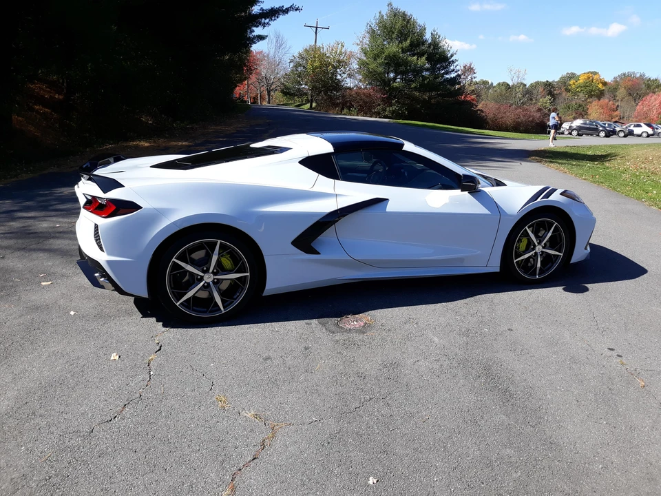 2020 Chevrolet Corvette C8 - Image 16 of 31