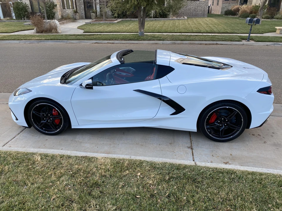 2020 Chevrolet Corvette C8 - Image 11 of 31