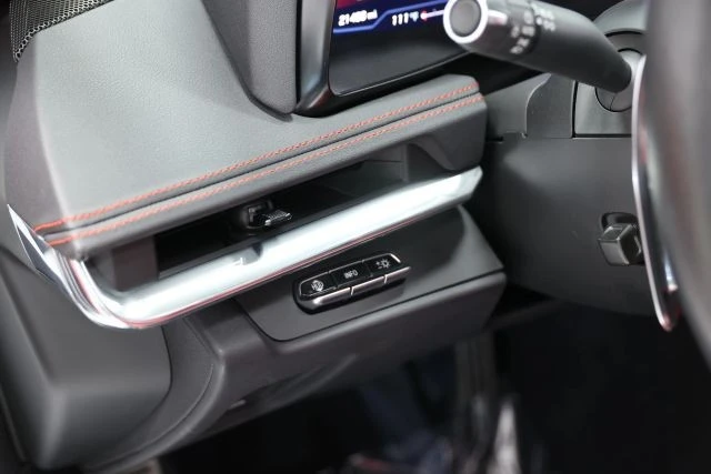 2020 Chevrolet Corvette C8 - Image 27 of 31