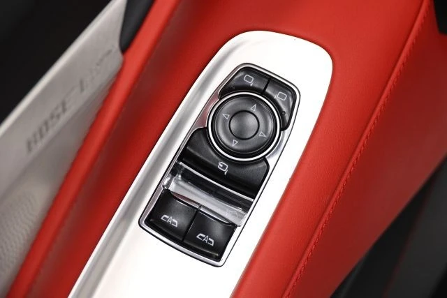 2020 Chevrolet Corvette C8 - Image 13 of 31