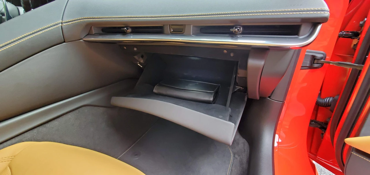 2020 Chevrolet Corvette C8 - Image 28 of 31