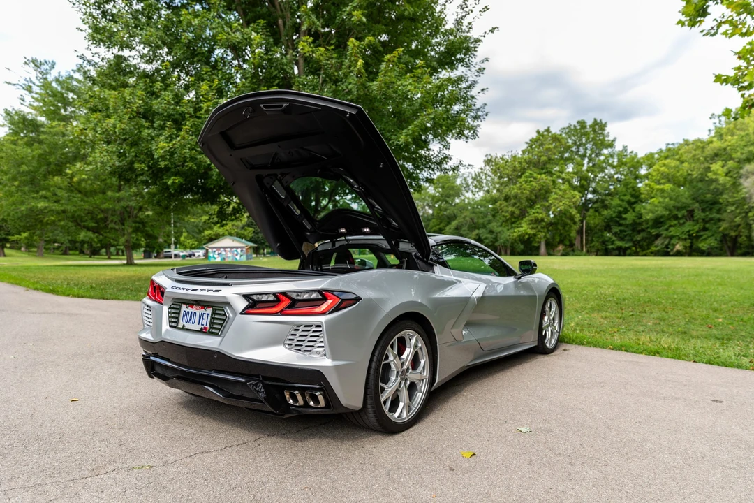 2020 Chevrolet Corvette C8 - Image 17 of 31