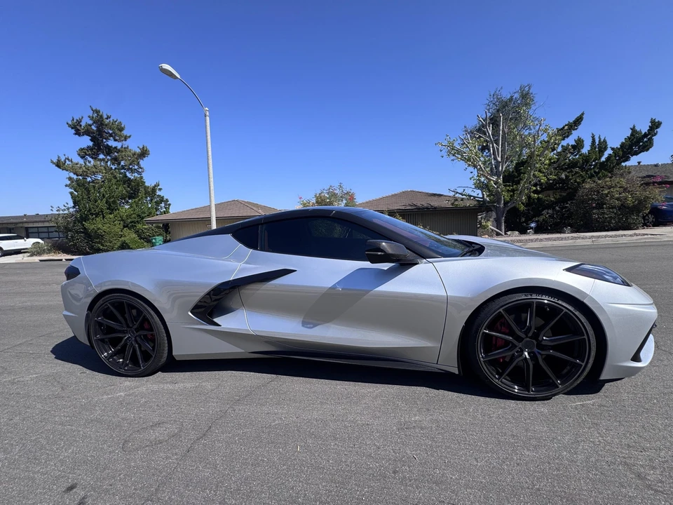 2020 Chevrolet Corvette C8 - Image 10 of 31