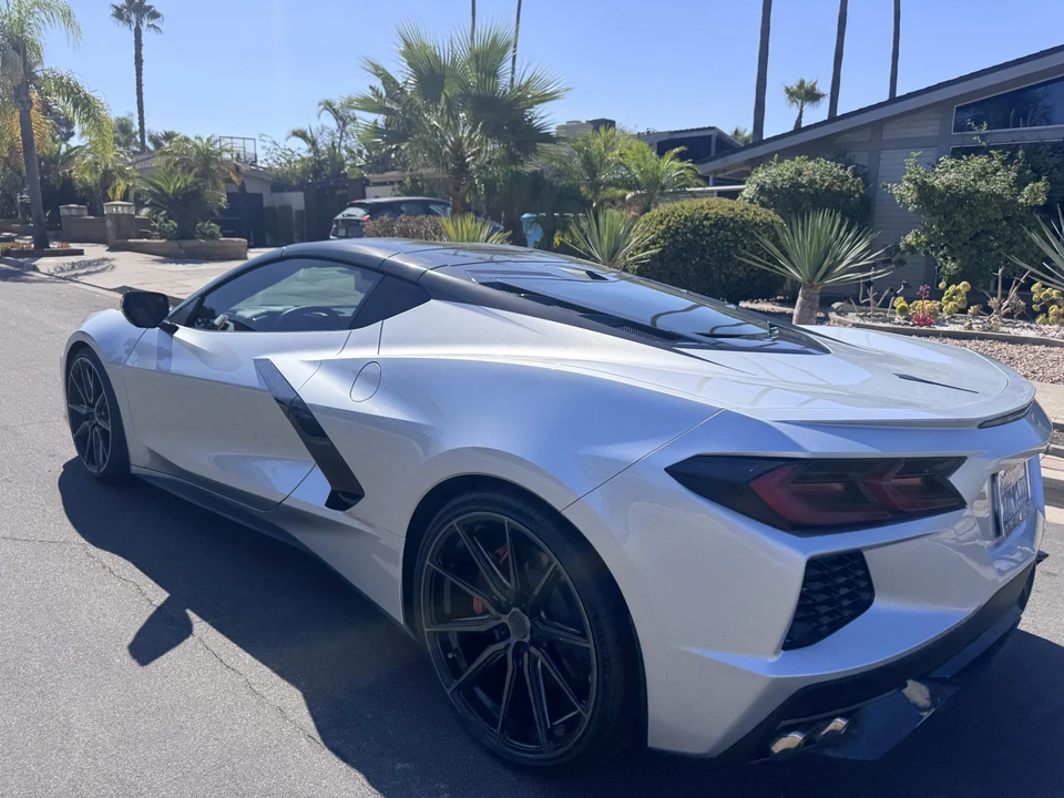 2020 Chevrolet Corvette C8 - Image 17 of 31