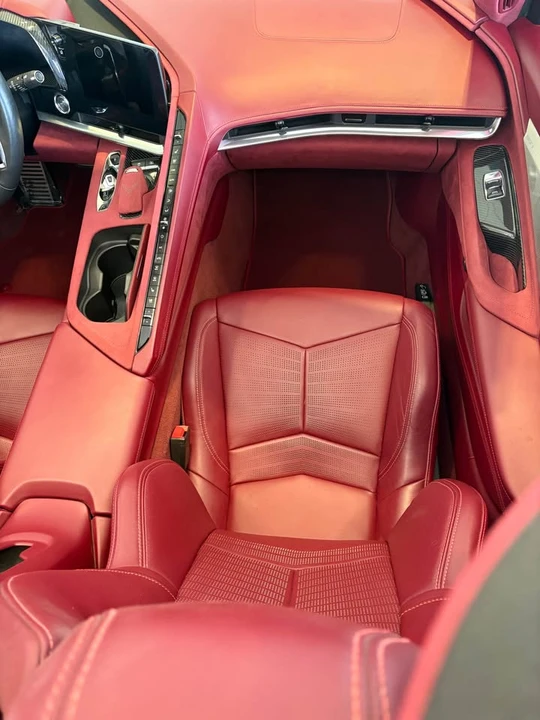 2020 Chevrolet Corvette C8 - Image 8 of 10
