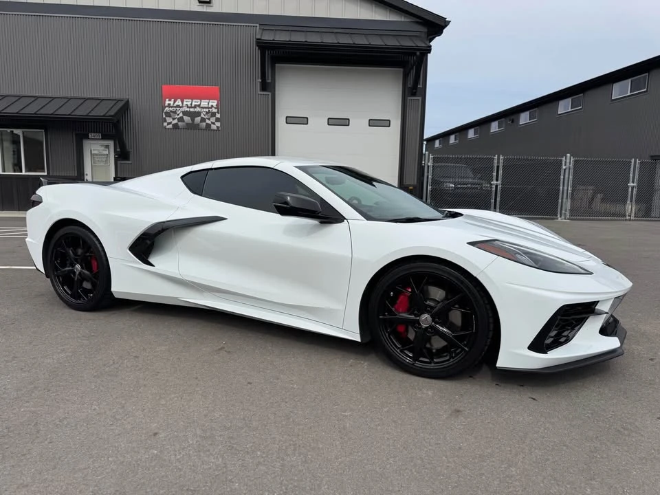 2020 Chevrolet Corvette C8 - Image 2 of 17
