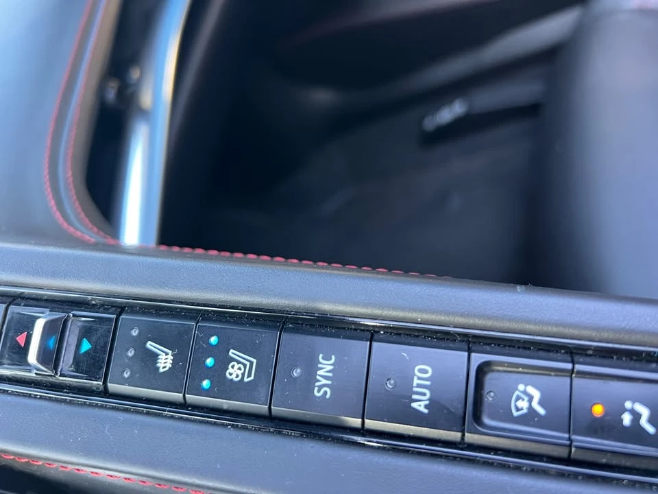2020 Chevrolet Corvette C8 - Image 16 of 19